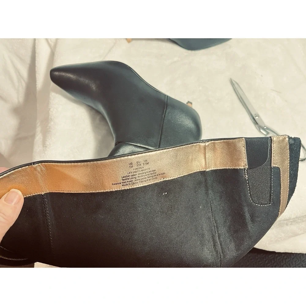 Donna Karan Knee‑High Black Boots Gold Accented Heel Women's Size 5M– MSRP $275